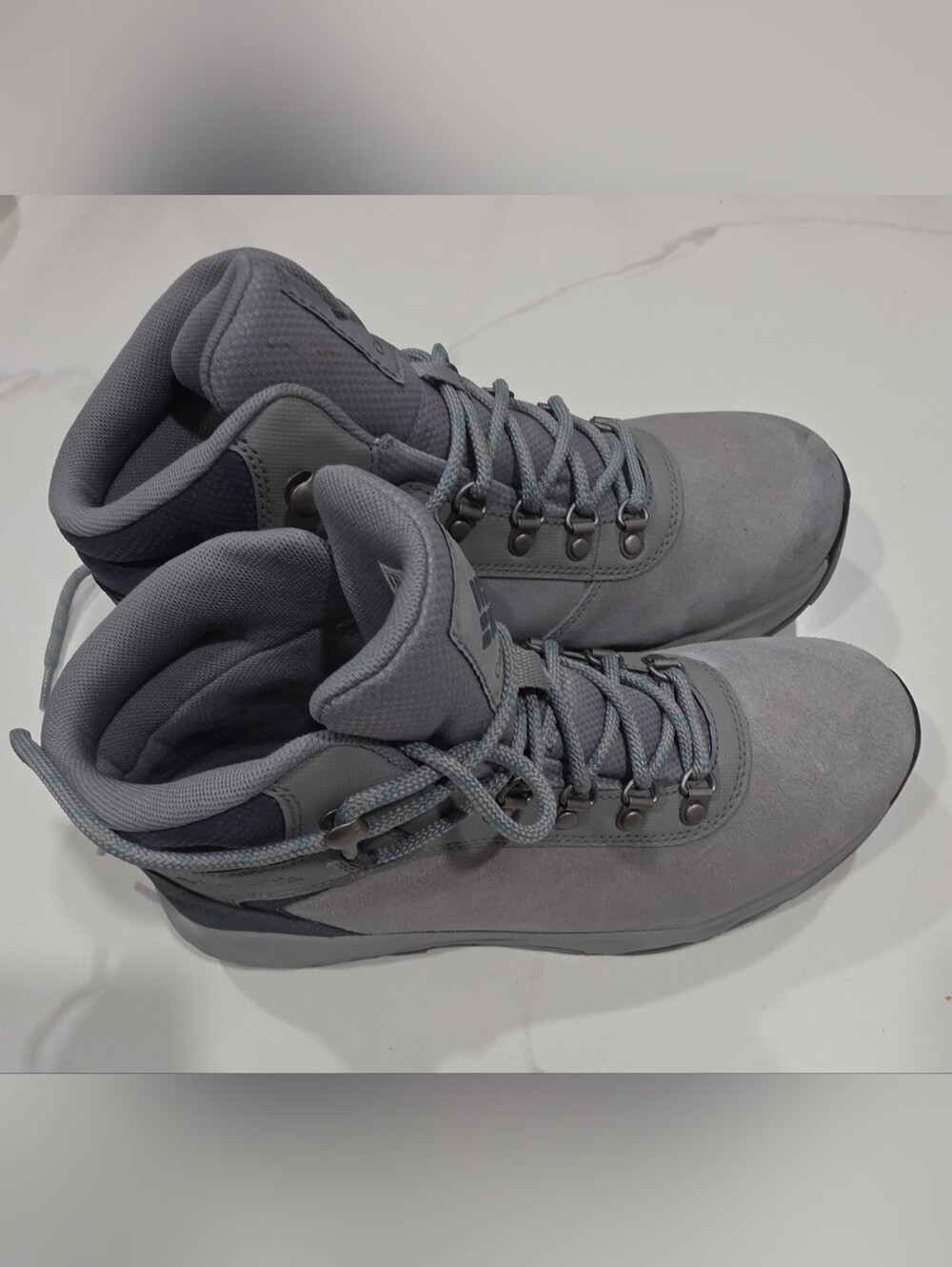Women's Gray Lace-Up Newton Wander Waterproof Hiking Boots Size 8.5